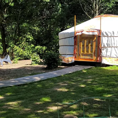 Luxury tent Clos Des Monts