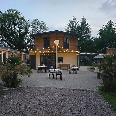 Clos Des Monts Luxussátor *