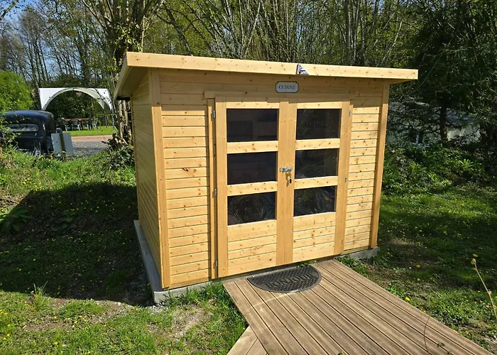 Campo de lujo Clos Des Monts Saint-Martin-des-Besaces